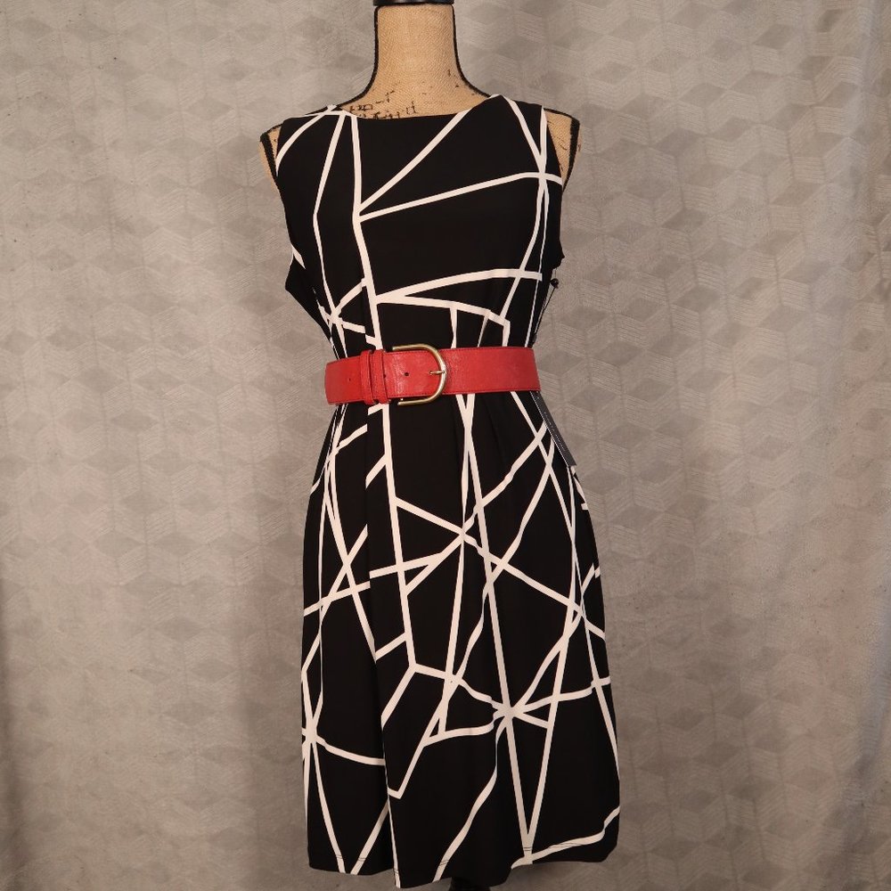 NWT Timmy Hilfiger Geometric Pattern Dress - Picture 2 of 6
